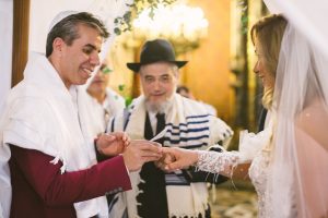 Jewish wedding rabbi